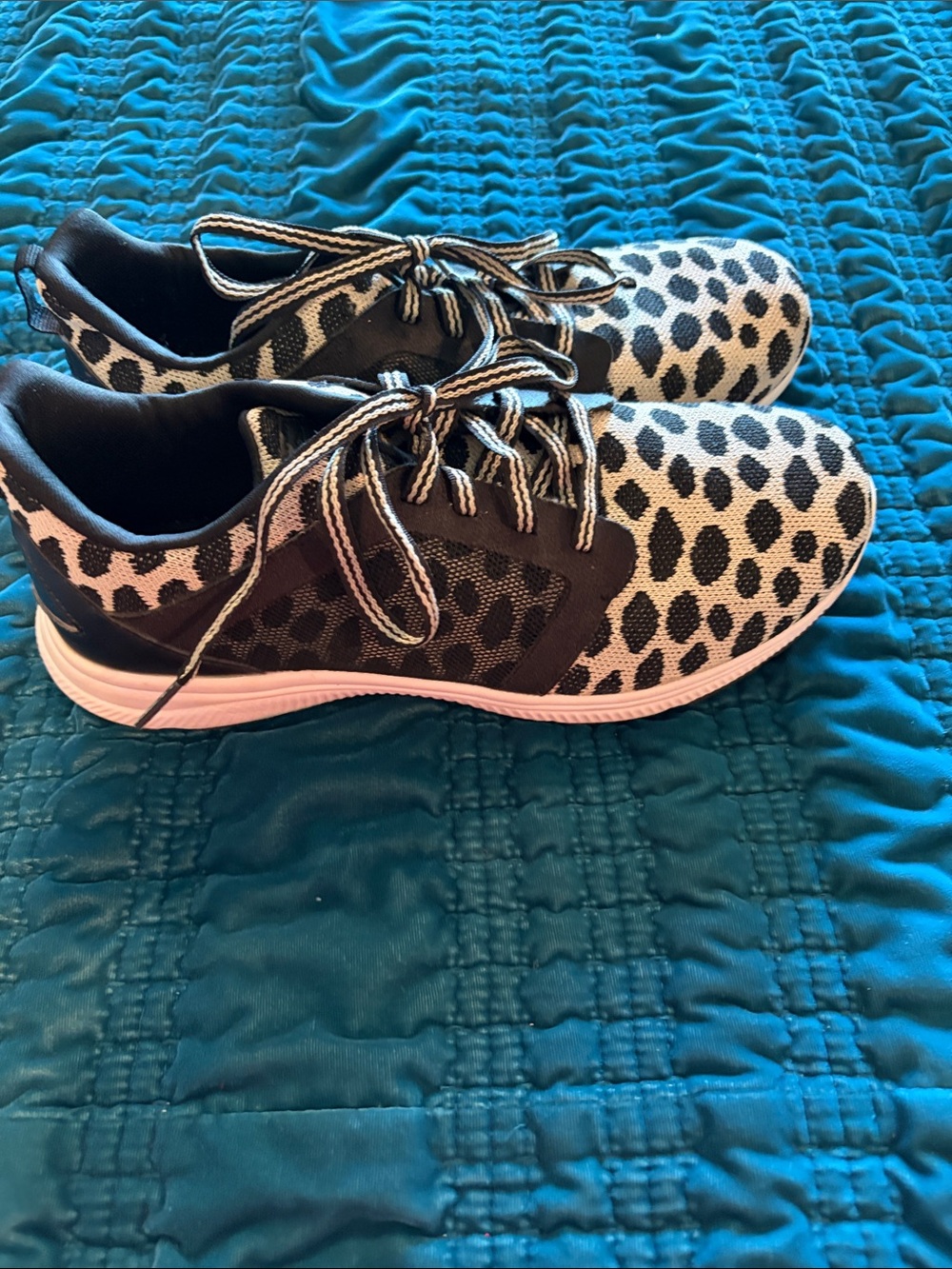 Avia Women's Black and White Leopard Knit Lace-Up Sneakers
